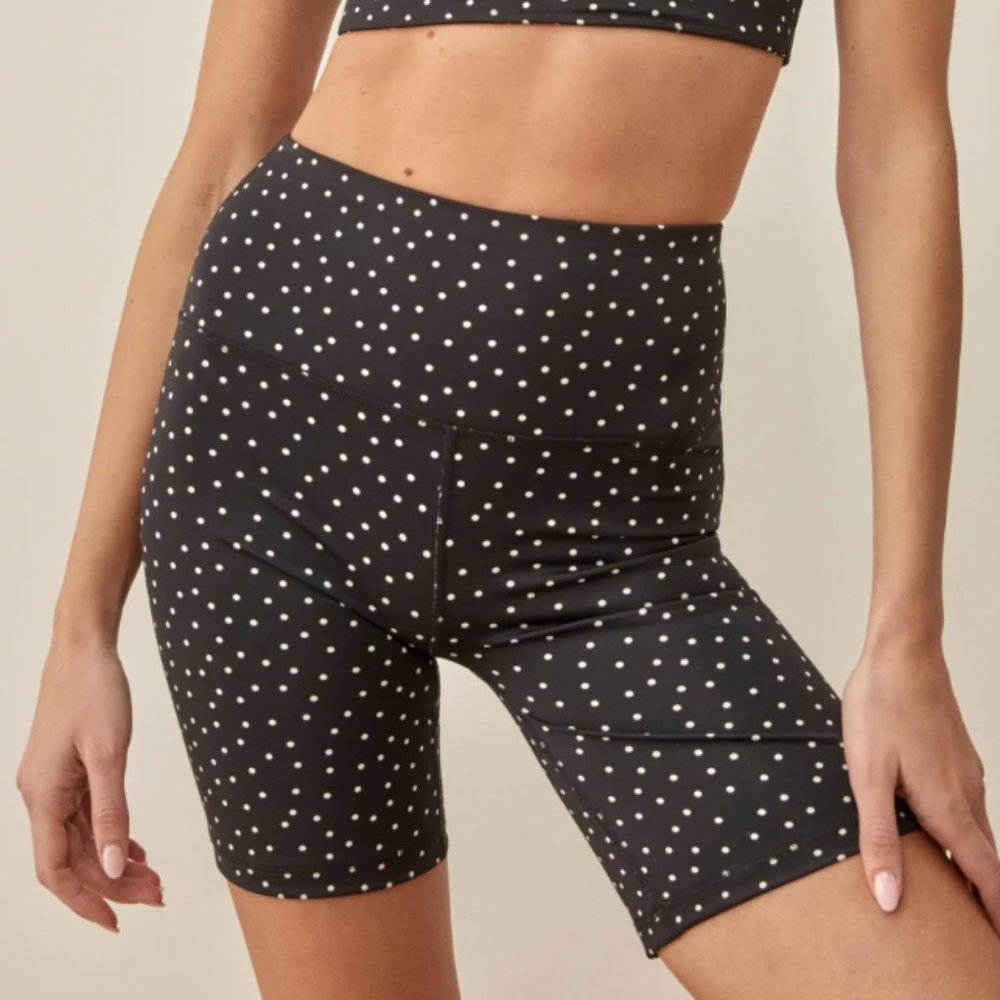 Reformation: Ecomove High Rise 7" Bike Short